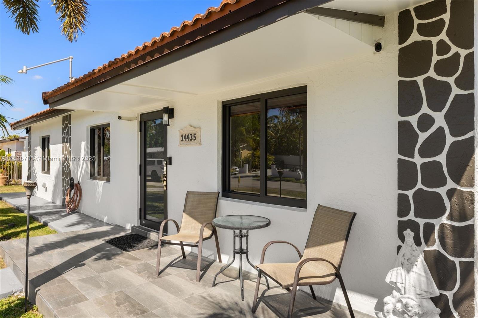 Homestead, Florida, 33033, United States, 3 Bedrooms Bedrooms, ,2 BathroomsBathrooms,Residential,For Sale,1891236