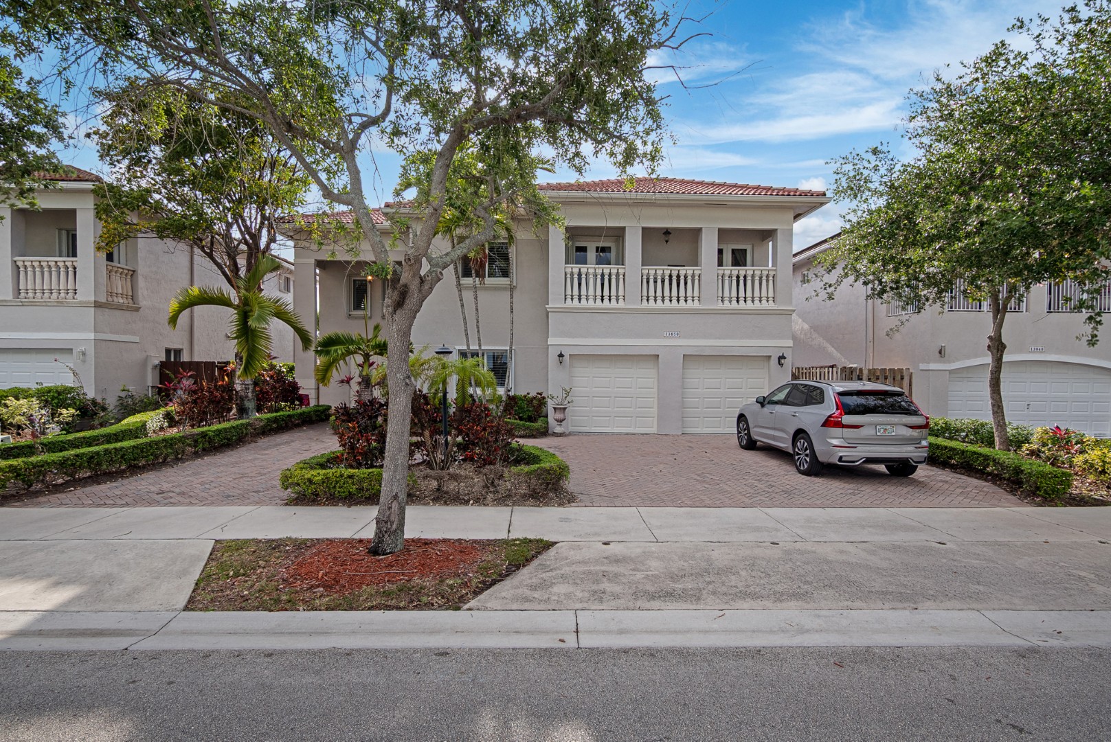Miami, Florida, 33186, United States, 5 Bedrooms Bedrooms, ,3 BathroomsBathrooms,Residential,For Sale,1765733