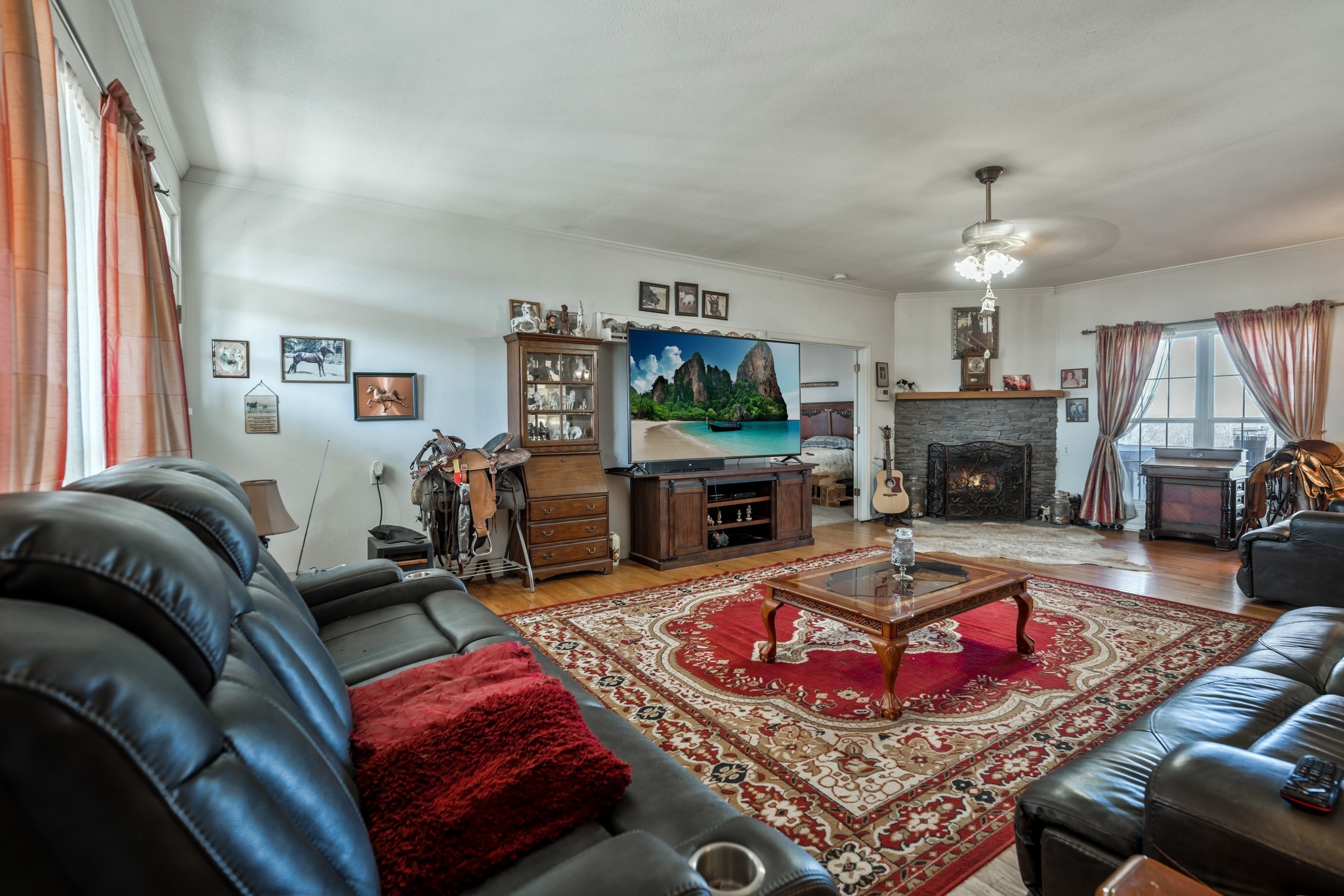 Lawrenceburg, Tennessee, 38464, United States, 3 Bedrooms Bedrooms, ,2 BathroomsBathrooms,Residential,For Sale,1940274