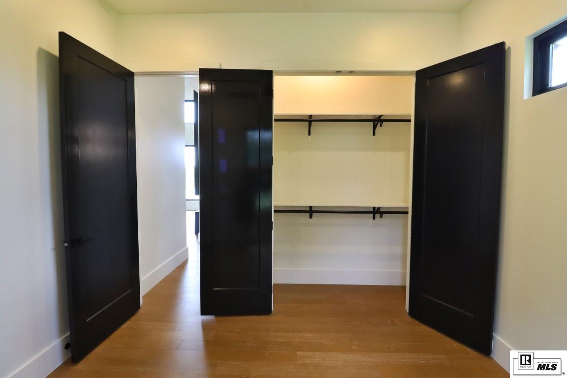 Monroe, Louisiana, 71203, United States, 4 Bedrooms Bedrooms, ,3 BathroomsBathrooms,Residential,For Sale,1906414