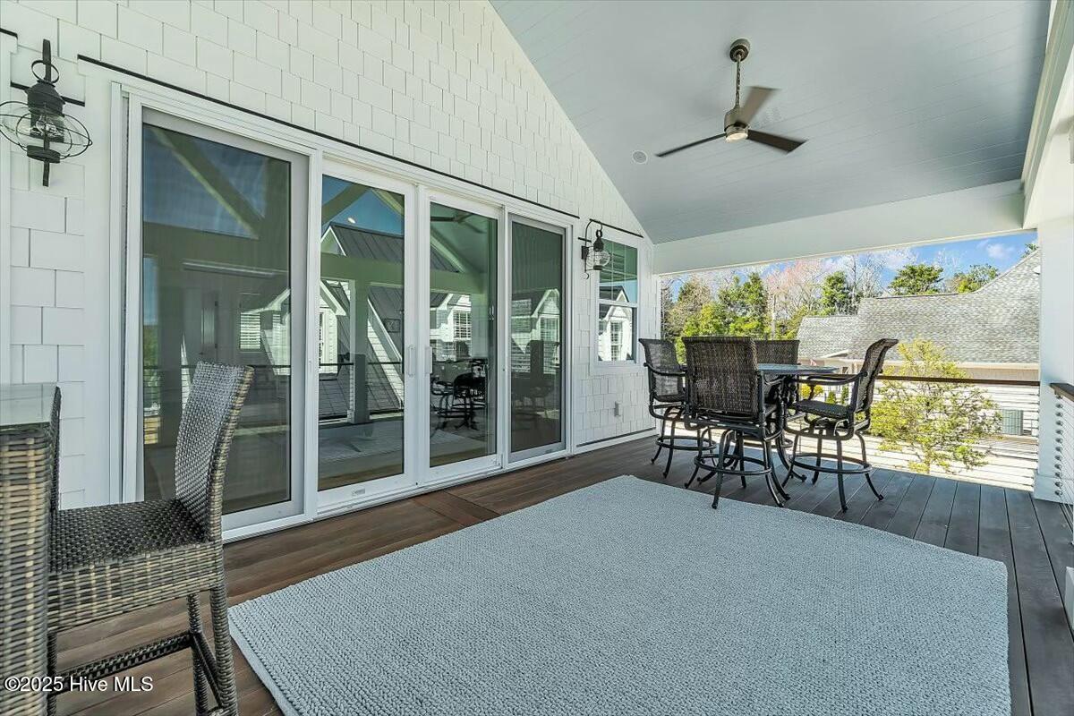 Wilmington, North Carolina, 28411, United States, 5 Bedrooms Bedrooms, ,4 BathroomsBathrooms,Residential,For Sale,1746319