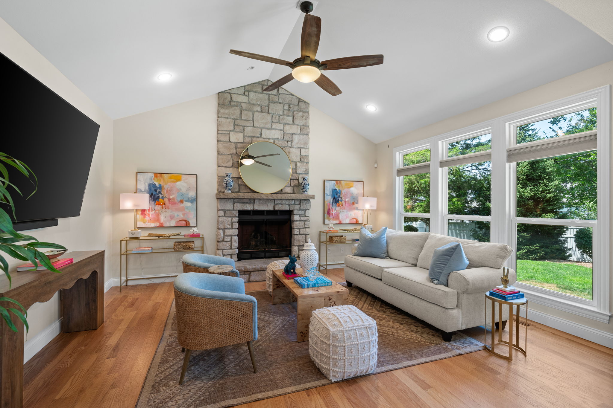  Welcome to 1543 Windridge Court, an exceptional story-and-a-half - 物件實景