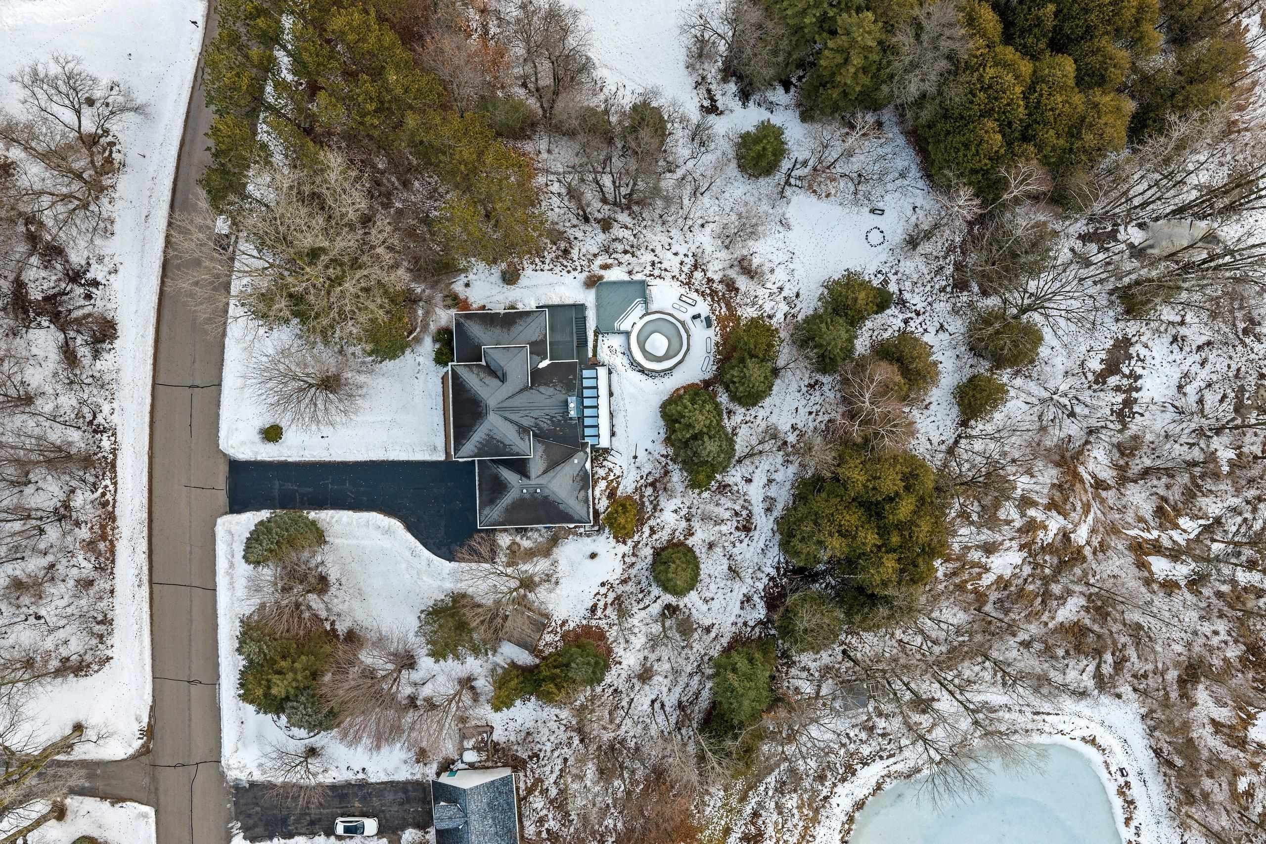 GREEN BAY, Wisconsin, 54313-8600, United States, 3 Bedrooms Bedrooms, ,4 BathroomsBathrooms,Residential,For Sale,2009732