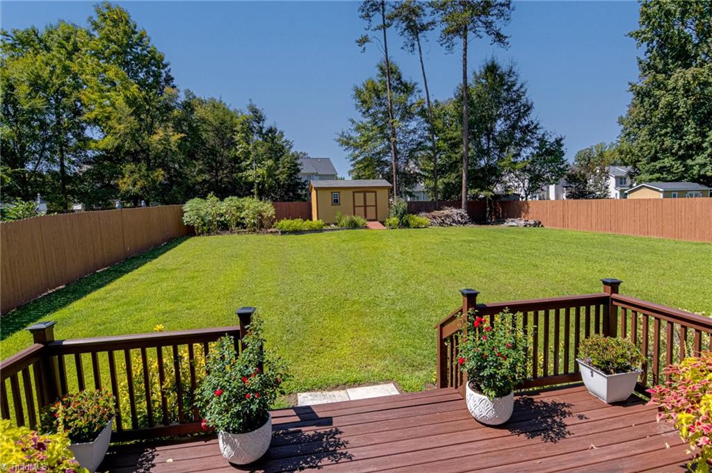 High Point, North Carolina, 27265, United States, 4 Bedrooms Bedrooms, ,3 BathroomsBathrooms,Residential,For Sale,1948916