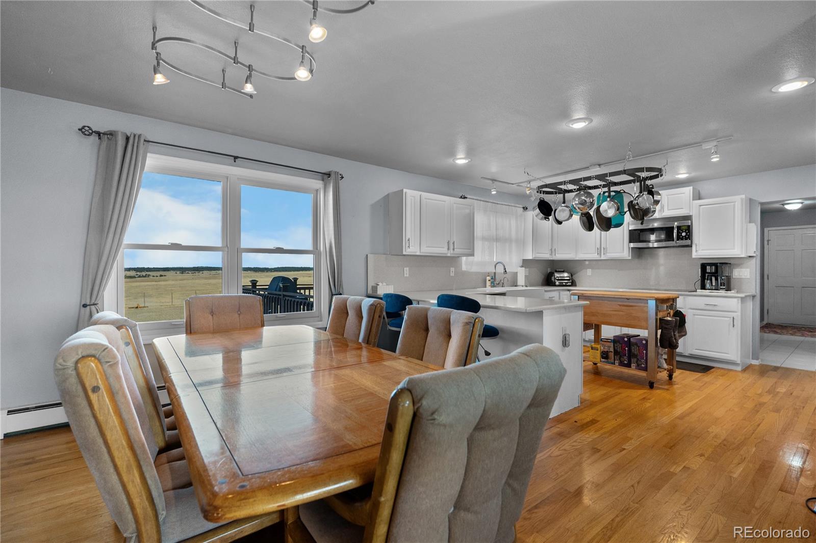 Elizabeth, Colorado, 80107, United States, 4 Bedrooms Bedrooms, ,3 BathroomsBathrooms,Residential,For Sale,2048884