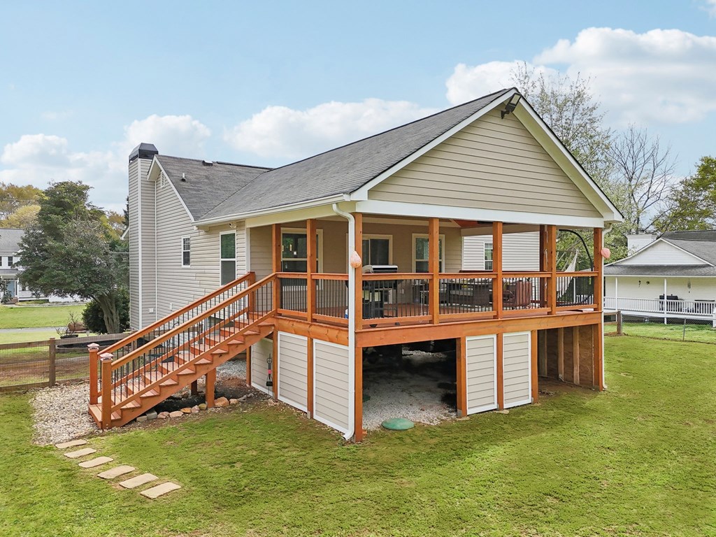 Woodstock, Georgia, 30188, United States, 5 Bedrooms Bedrooms, ,3 BathroomsBathrooms,Residential,For Sale,1979704