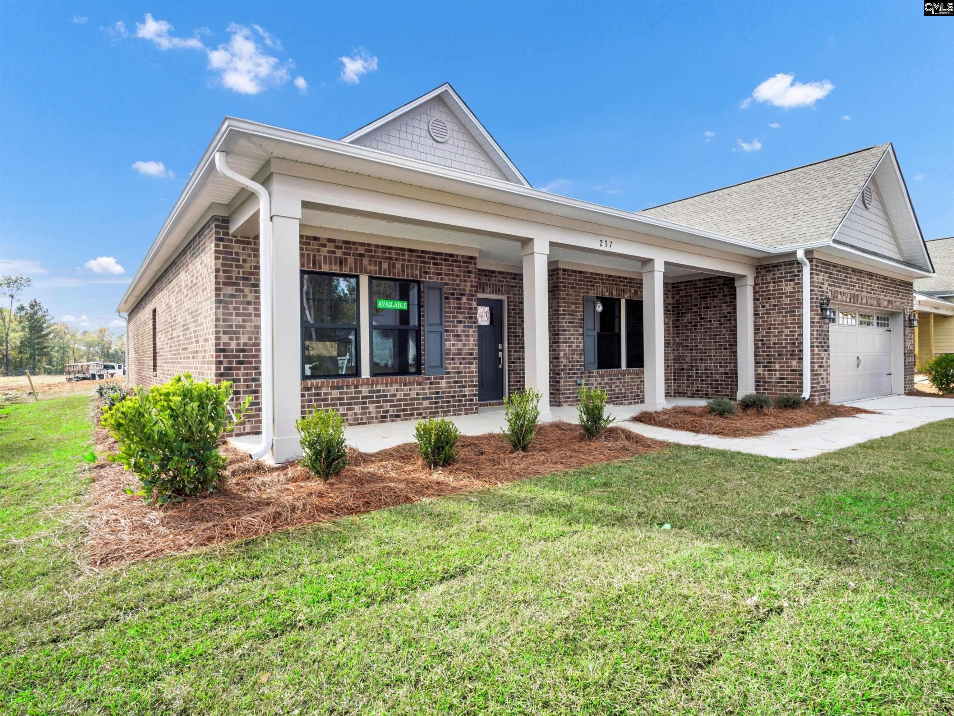 Chapin, South Carolina, 29036, United States, 4 Bedrooms Bedrooms, ,3 BathroomsBathrooms,Residential,For Sale,1947182