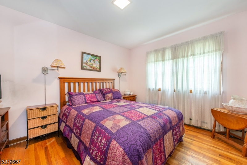 Parsippany-Troy Hills Twp., New Jersey, 07950, United States, 3 Bedrooms Bedrooms, ,4 BathroomsBathrooms,Residential,For Sale,1926193