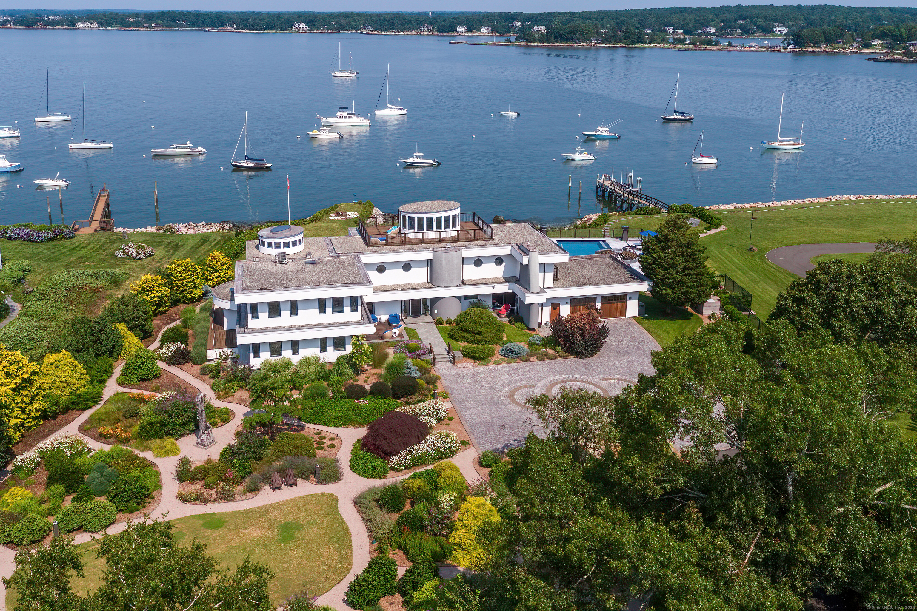 215 Uncas Point Road, Guilford, Connecticut, 06437, United States, 6 Bedrooms Bedrooms, ,5 BathroomsBathrooms,Residential,For Sale,215 Uncas Point Road,1580179