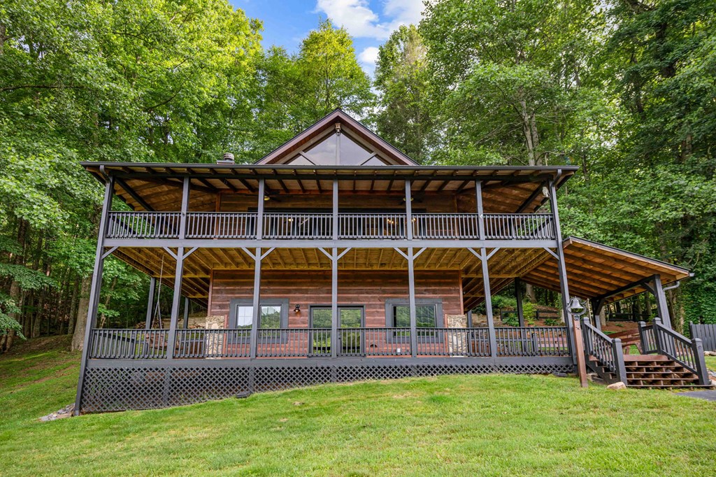 Blue Ridge, Georgia, 30513, United States, 3 Bedrooms Bedrooms, ,3 BathroomsBathrooms,Residential,For Sale,1974409
