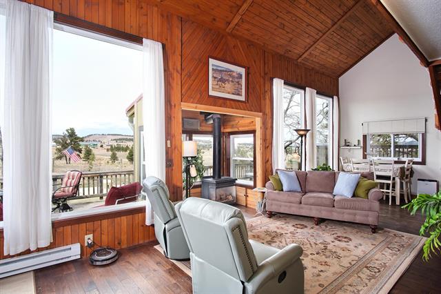 Hot Springs, South Dakota, 57747, United States, 3 Bedrooms Bedrooms, ,2 BathroomsBathrooms,Residential,For Sale,1993817