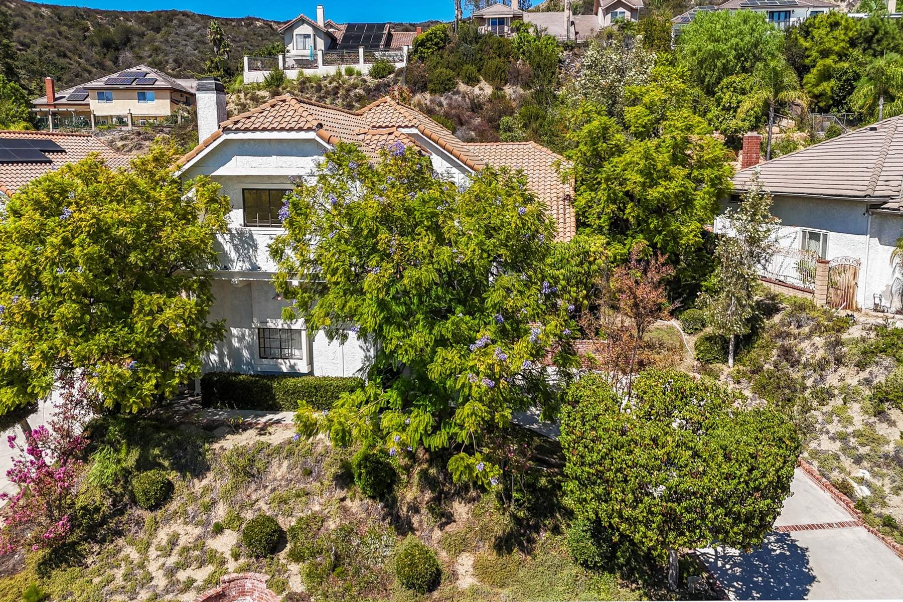  2440 Flintridge Drive - 物件實景