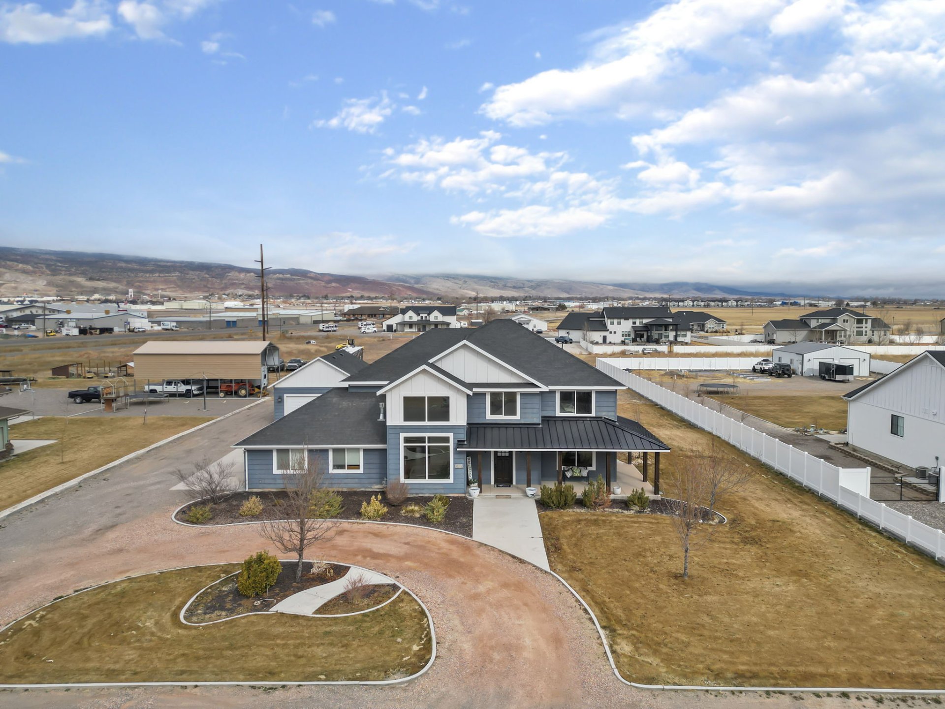 2300 , Richfield, UT 84701