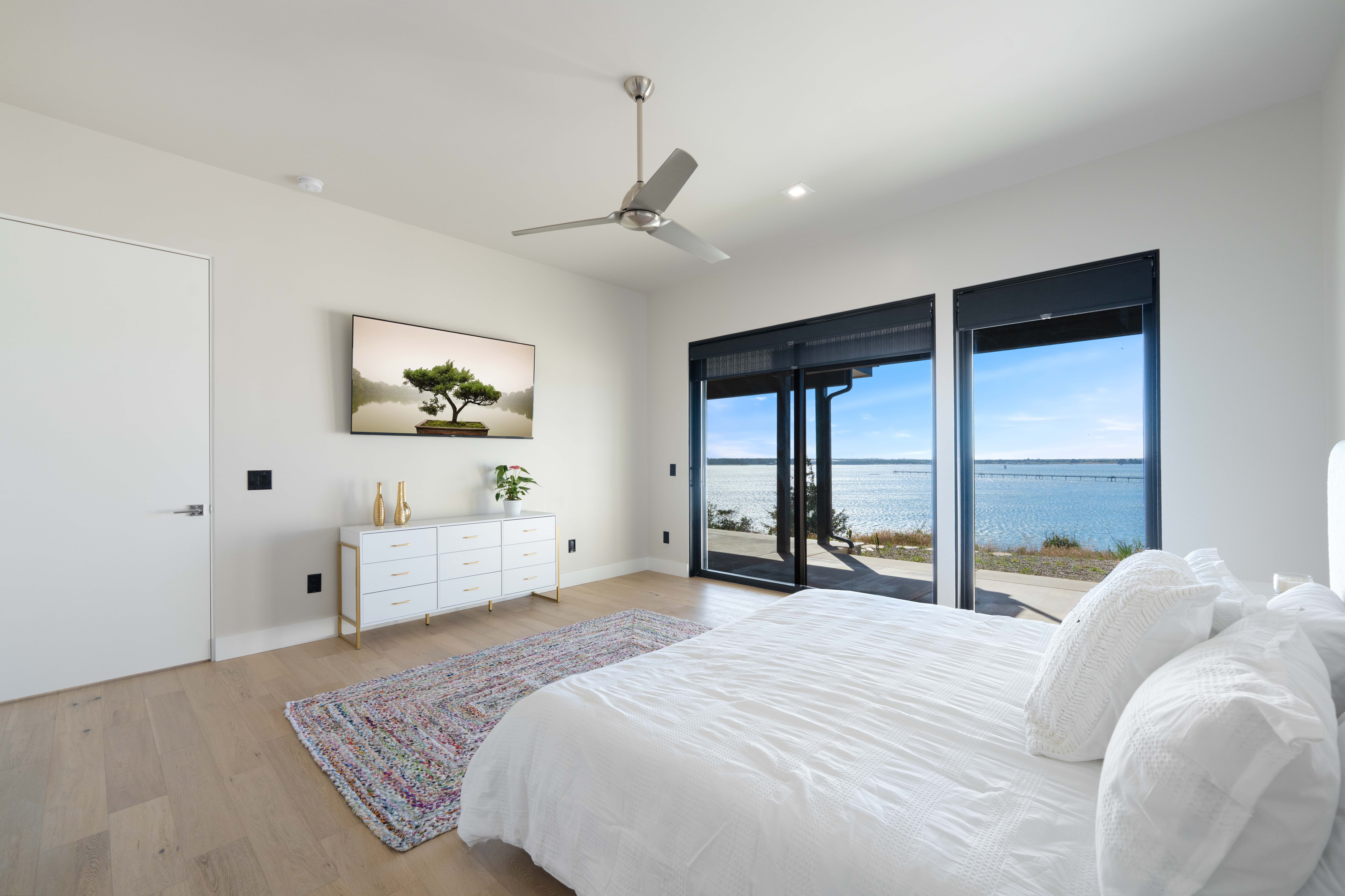 Bayfront Modern Masterpiece in Coos Bay, Oregon - 物件實景