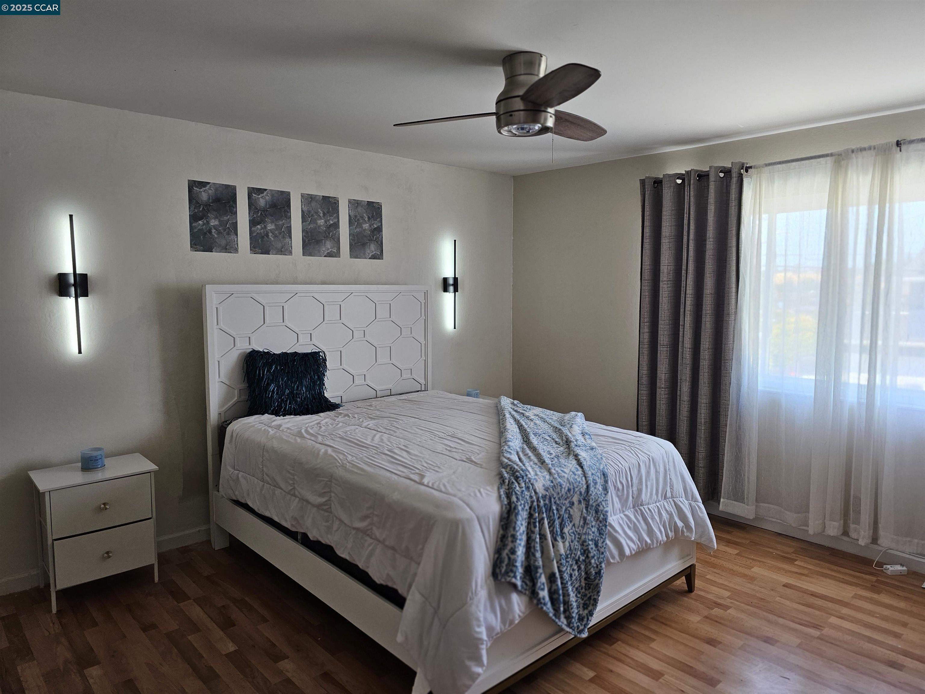 Pinole, California, 94564, United States, 3 Bedrooms Bedrooms, ,2 BathroomsBathrooms,Residential,For Sale,1877379