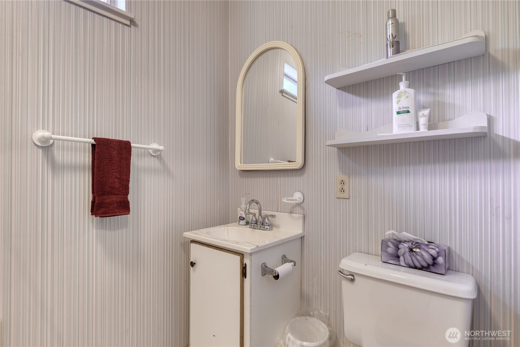 Point Roberts, Washington, 98281, United States, 3 Bedrooms Bedrooms, ,2 BathroomsBathrooms,Residential,For Sale,1913375