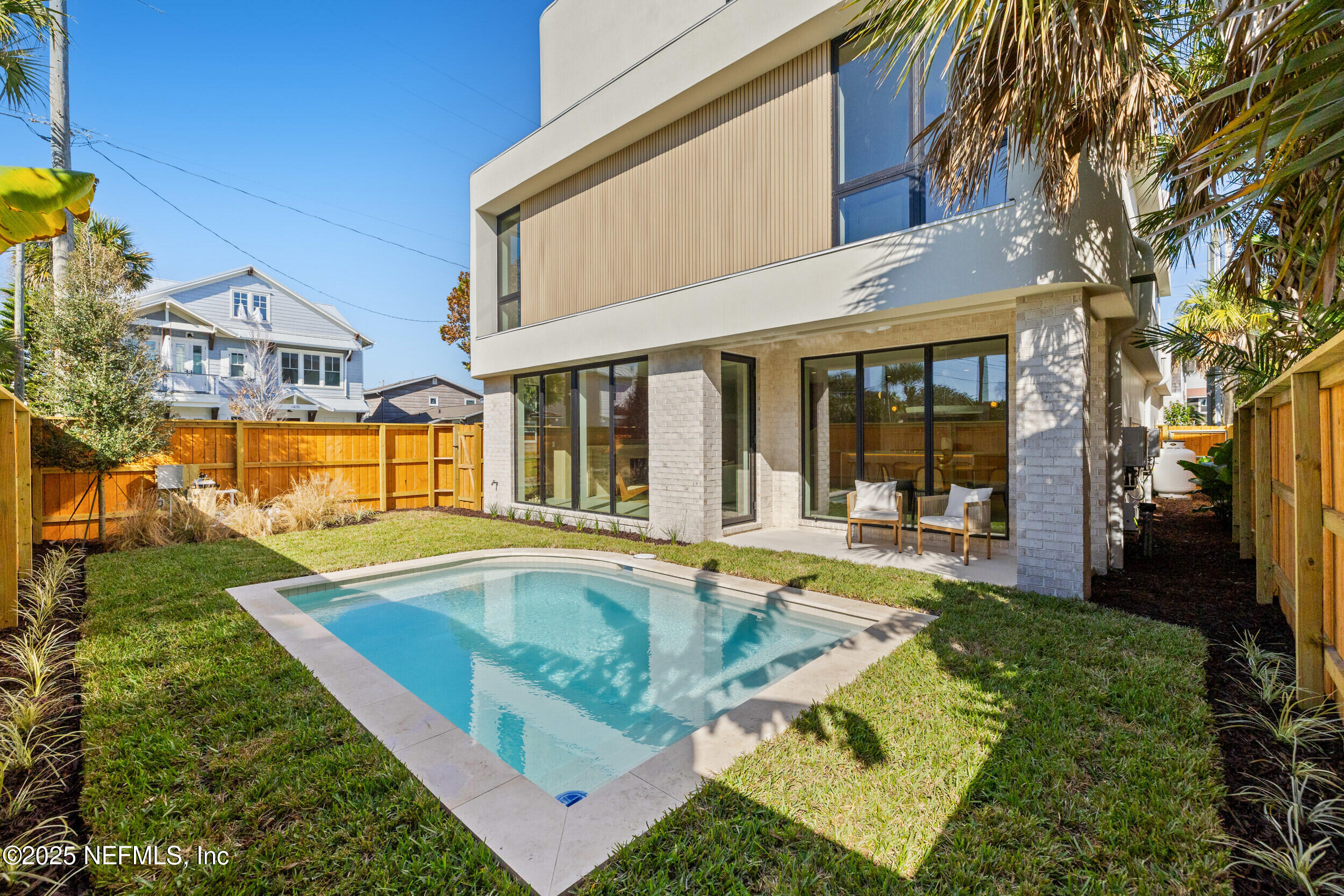 Atlantic Beach, Florida, 32233, United States, 6 Bedrooms Bedrooms, ,5 BathroomsBathrooms,Residential,For Sale,1989141