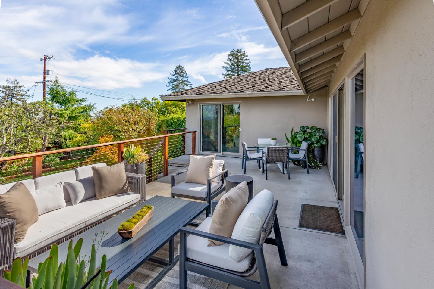 Hillsborough, California, 94010, United States, 3 Bedrooms Bedrooms, ,4 BathroomsBathrooms,Residential,For Sale,1989109