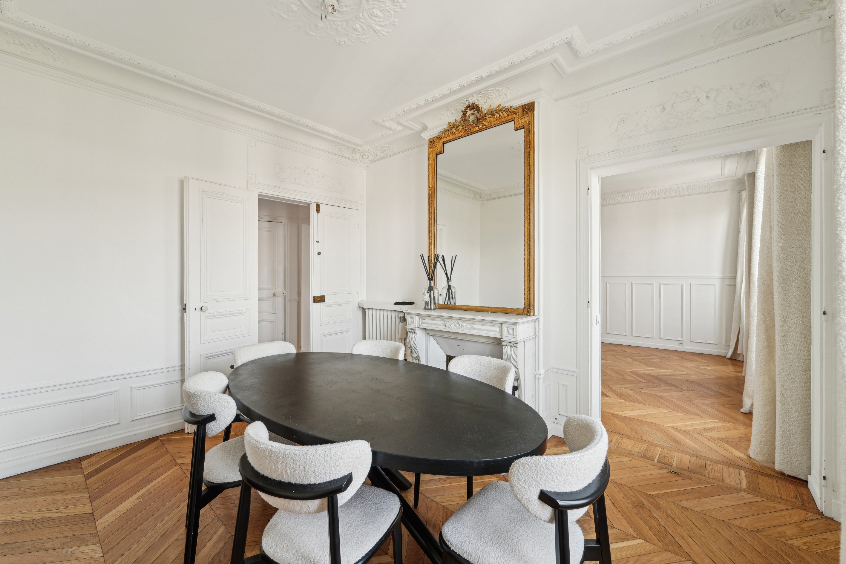  Prestigious Apartment with Arc de Triomphe View – Paris 8 - 物件實景