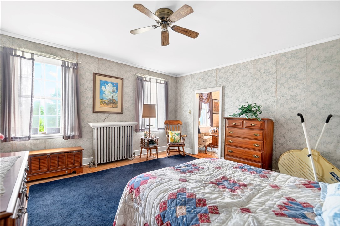 Scenery Hill, Pennsylvania, 15360, United States, 4 Bedrooms Bedrooms, ,2 BathroomsBathrooms,Residential,For Sale,2044071