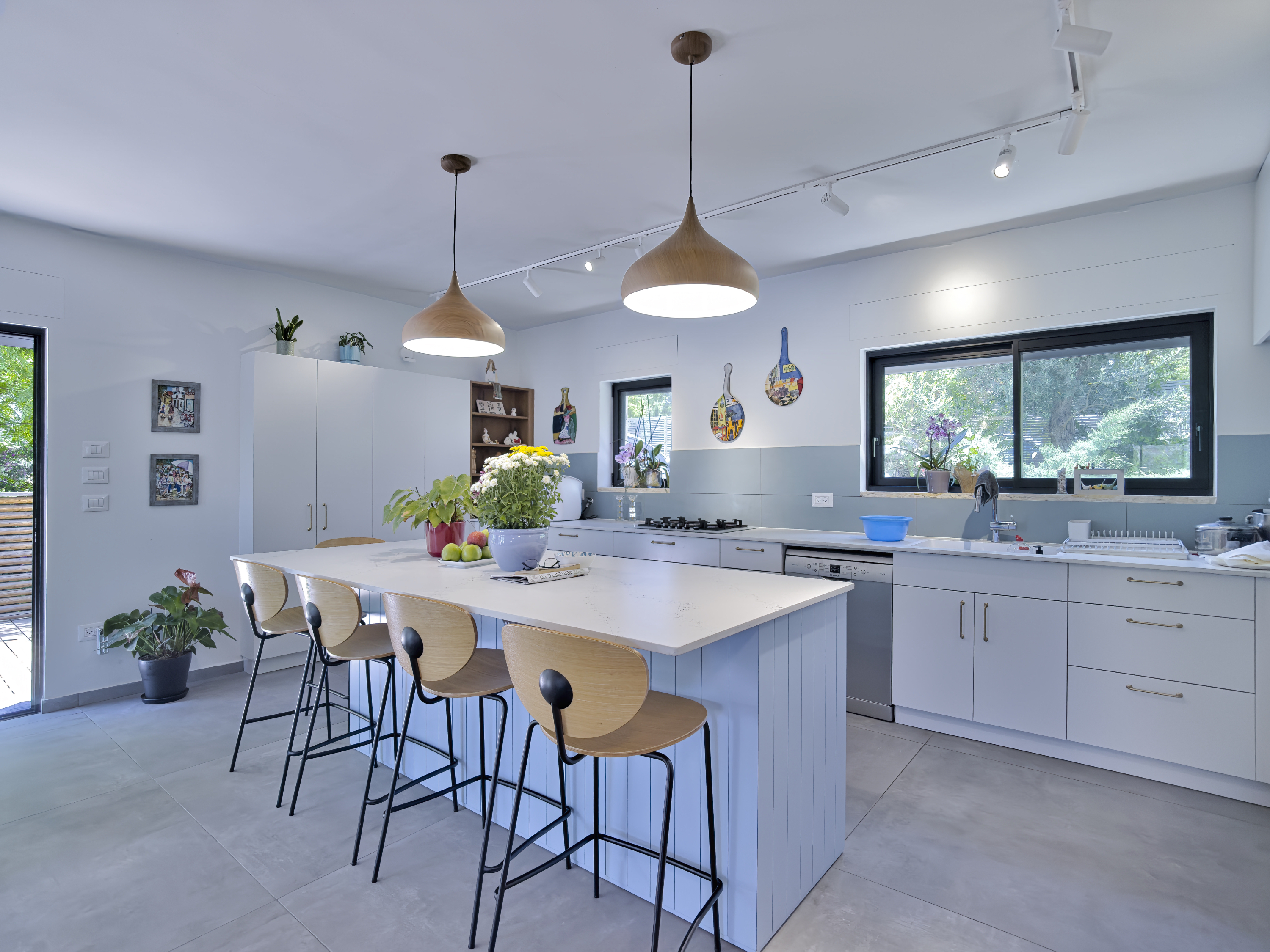  Elegant Private Home Surrounded by Lush Gardens in the Heart of Mevaseret Zion - 物件實景