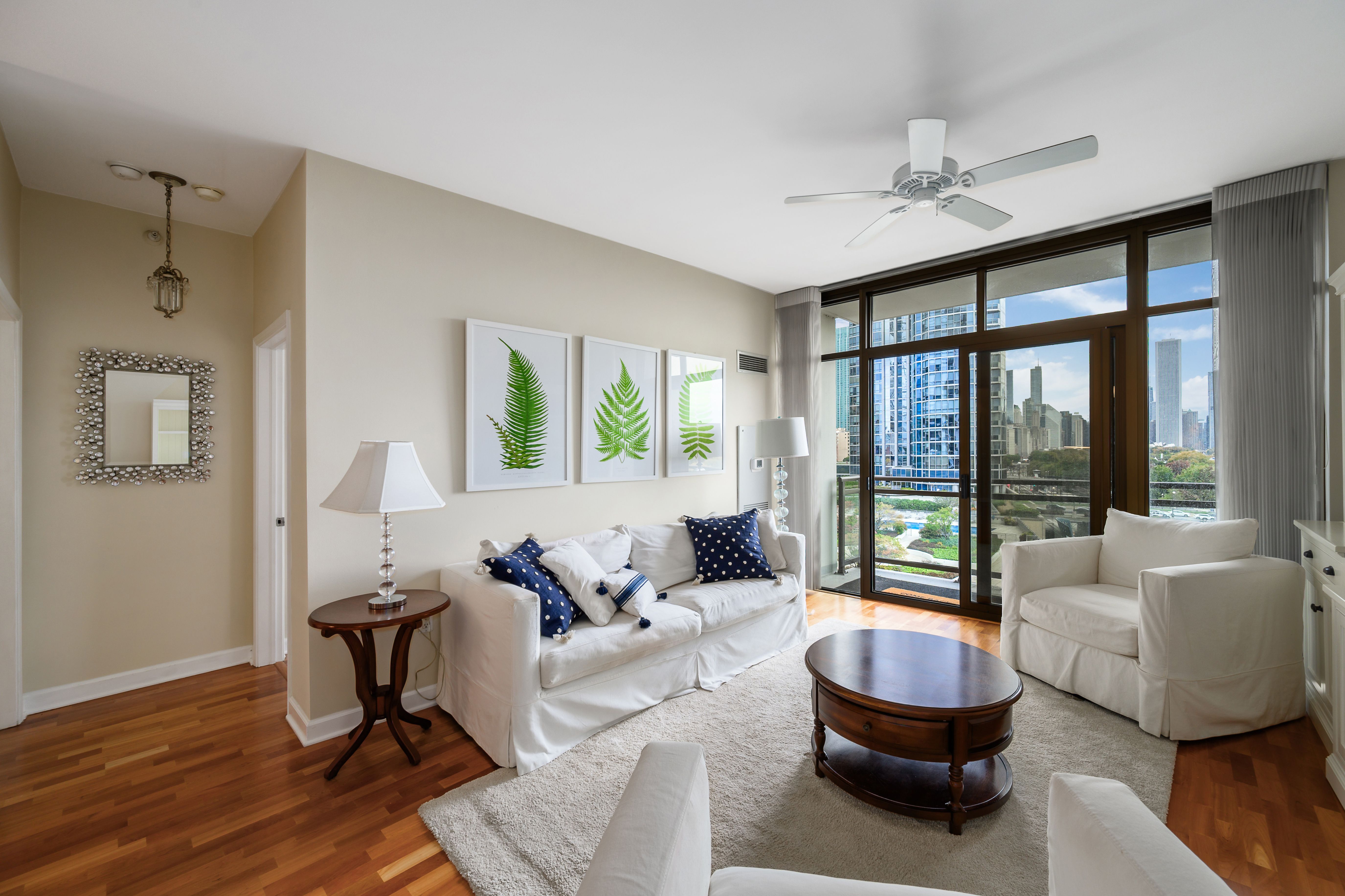  Wonderful One Bedroom Condo in South Loop
