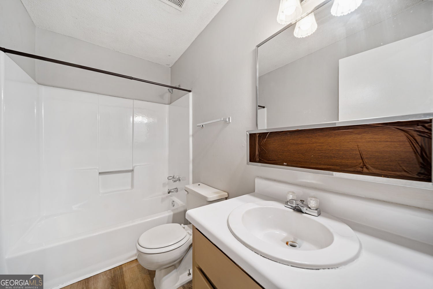 Fort Valley, Georgia, 31030, United States, ,Residential,For Sale,1952975