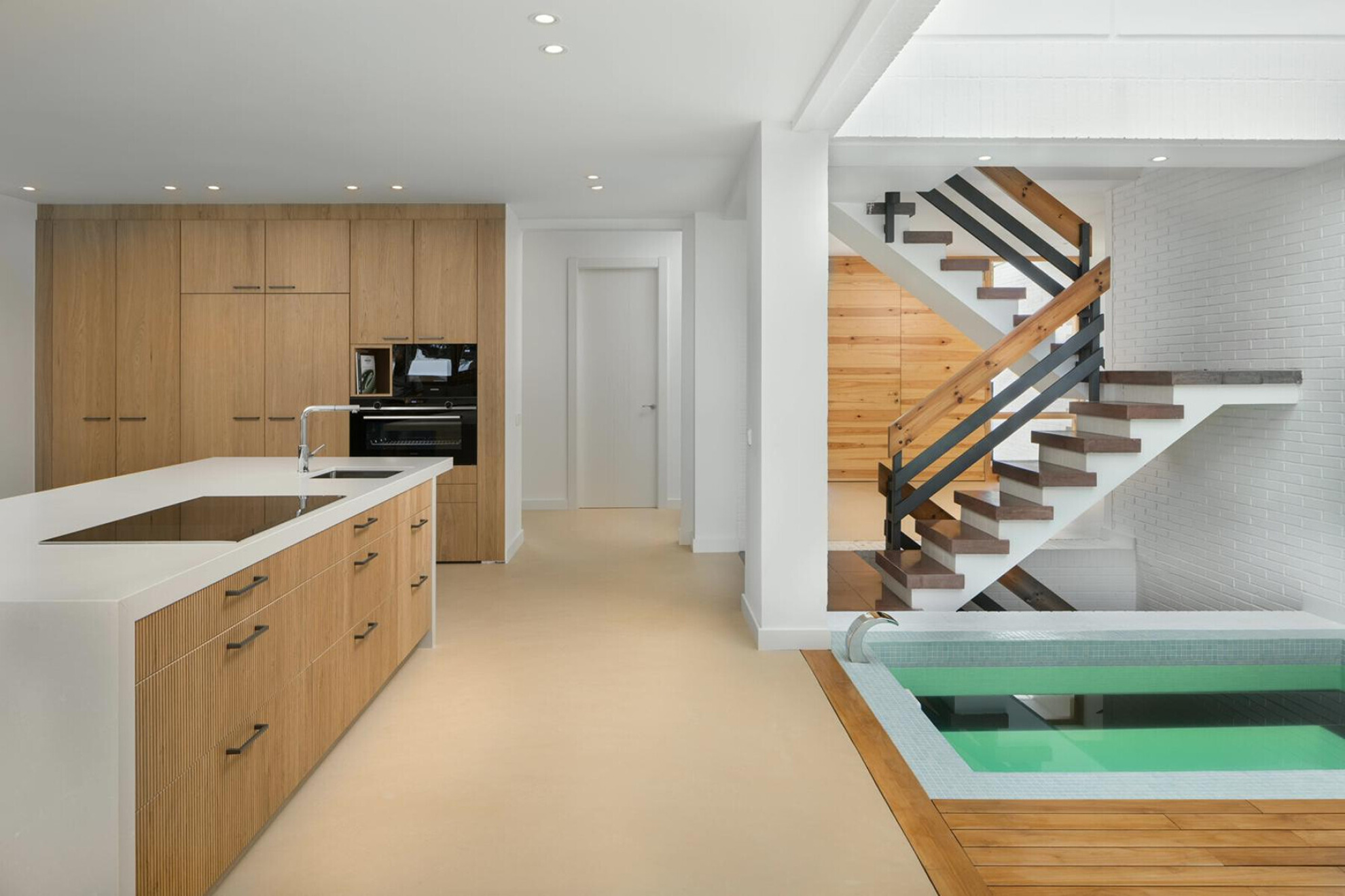  Iconic Coderch jewel with ocean views and golf course privacy - 物件實景