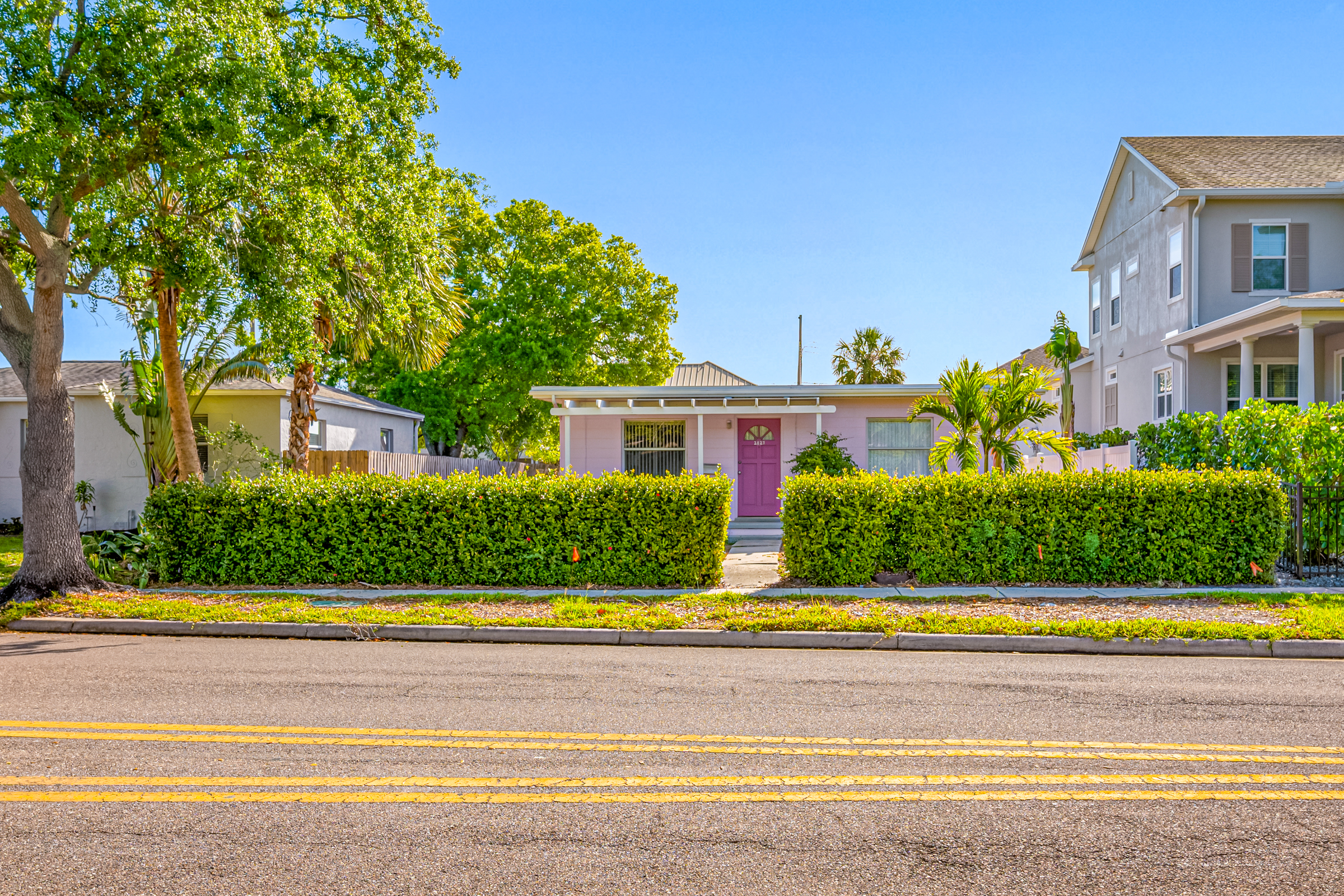 St Petersburg, Florida, 33701, United States, 2 Bedrooms Bedrooms, ,1 BathroomBathrooms,Residential,For Sale,1862109