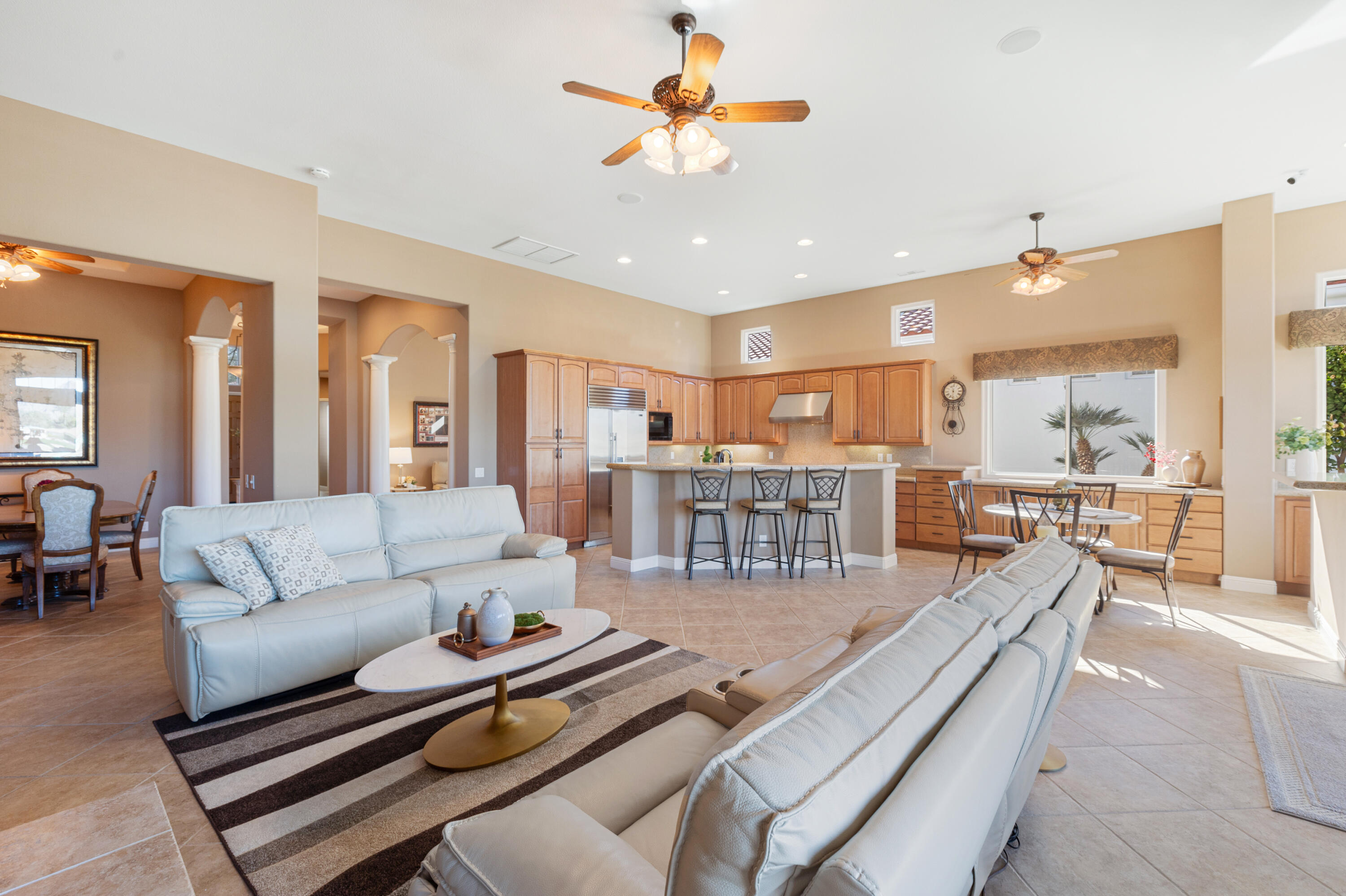 La Quinta, California, 92253, United States, 3 Bedrooms Bedrooms, ,4 BathroomsBathrooms,Residential,For Sale,2002197