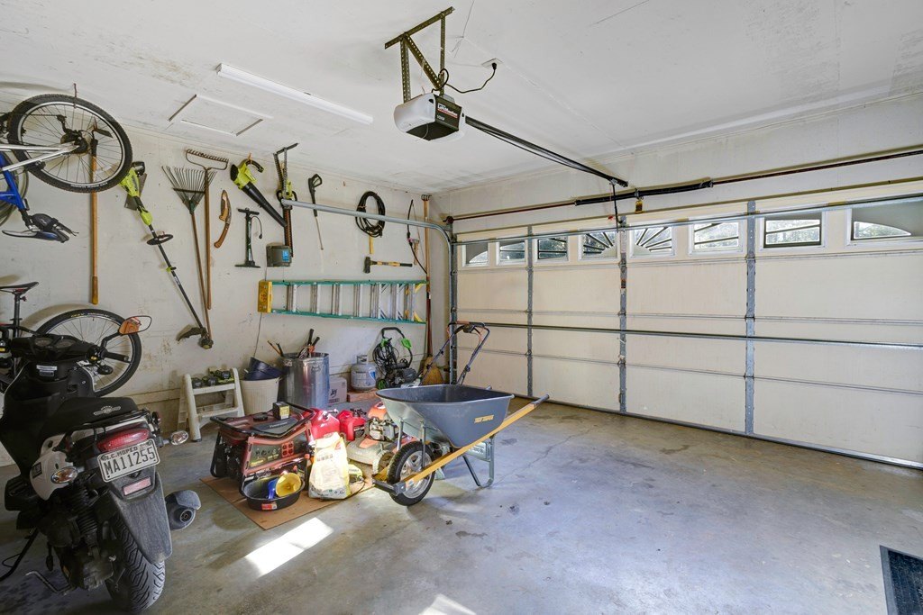 Hayesville, North Carolina, 28904, United States, 5 Bedrooms Bedrooms, ,4 BathroomsBathrooms,Residential,For Sale,1936874