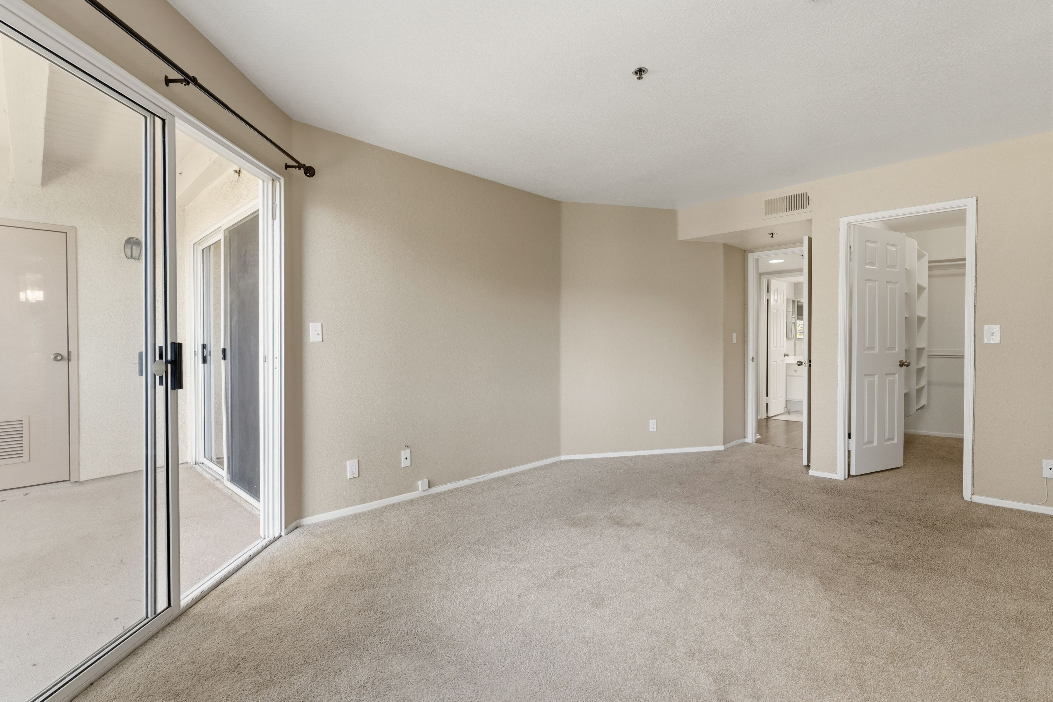  5728 Oak Bend Lane, 208, Oak Park - 物件實景