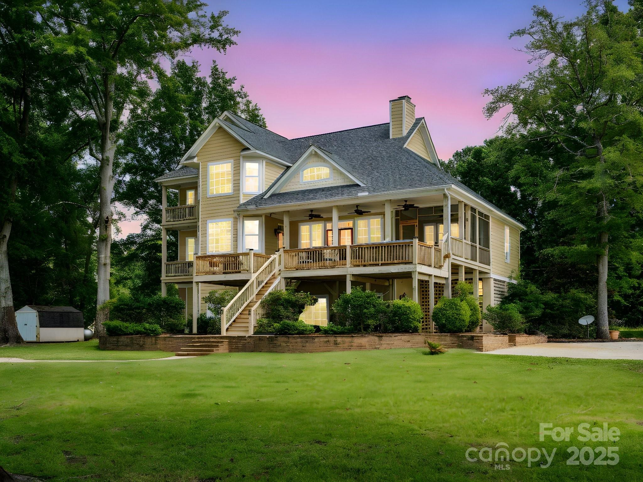 Liberty Hill, South Carolina, 29074, United States, 4 Bedrooms Bedrooms, ,5 BathroomsBathrooms,Residential,For Sale,1876148