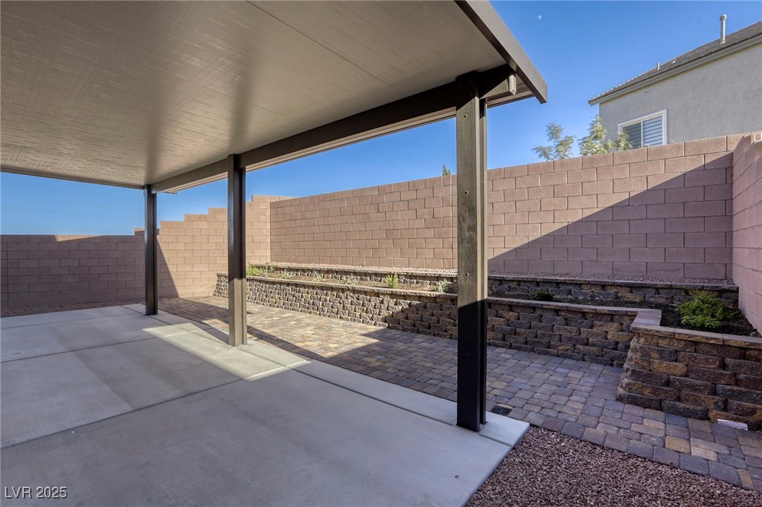 Las Vegas, Nevada, 89139, United States, 4 Bedrooms Bedrooms, ,3 BathroomsBathrooms,Residential,For Sale,1908480
