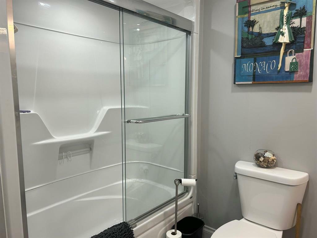 TRAVERSE BAY, Manitoba, R0E 2A0, CA, 2 Bedrooms Bedrooms, ,1 BathroomBathrooms,Residential,For Sale,1838361