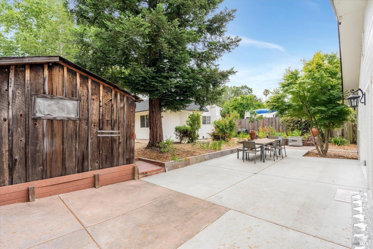Graton, California, 95444, United States, 5 Bedrooms Bedrooms, ,3 BathroomsBathrooms,Residential,For Sale,1794474