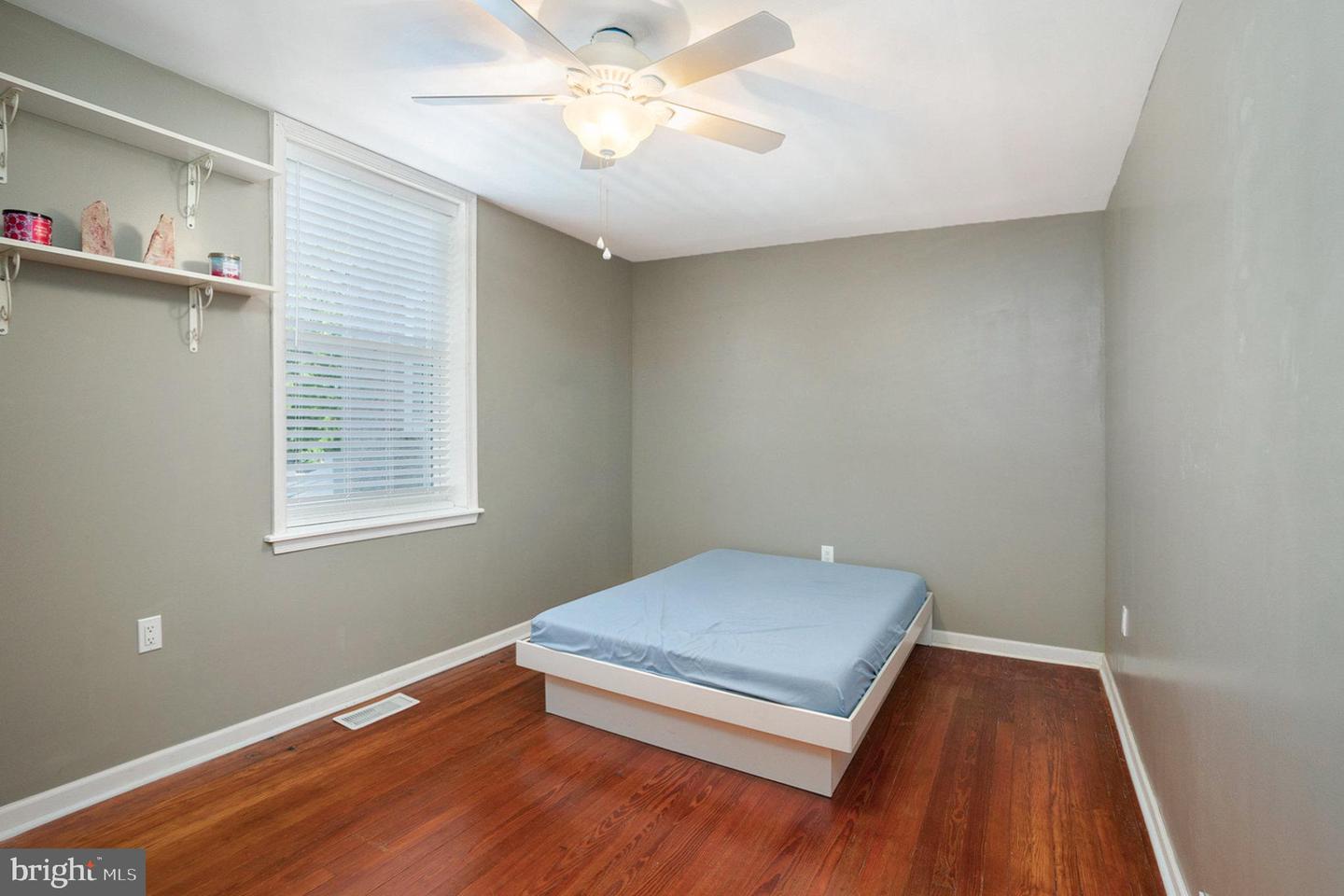 Lafayette Hill, Pennsylvania, 19444, United States, 5 Bedrooms Bedrooms, ,2 BathroomsBathrooms,Residential,For Sale,1999647