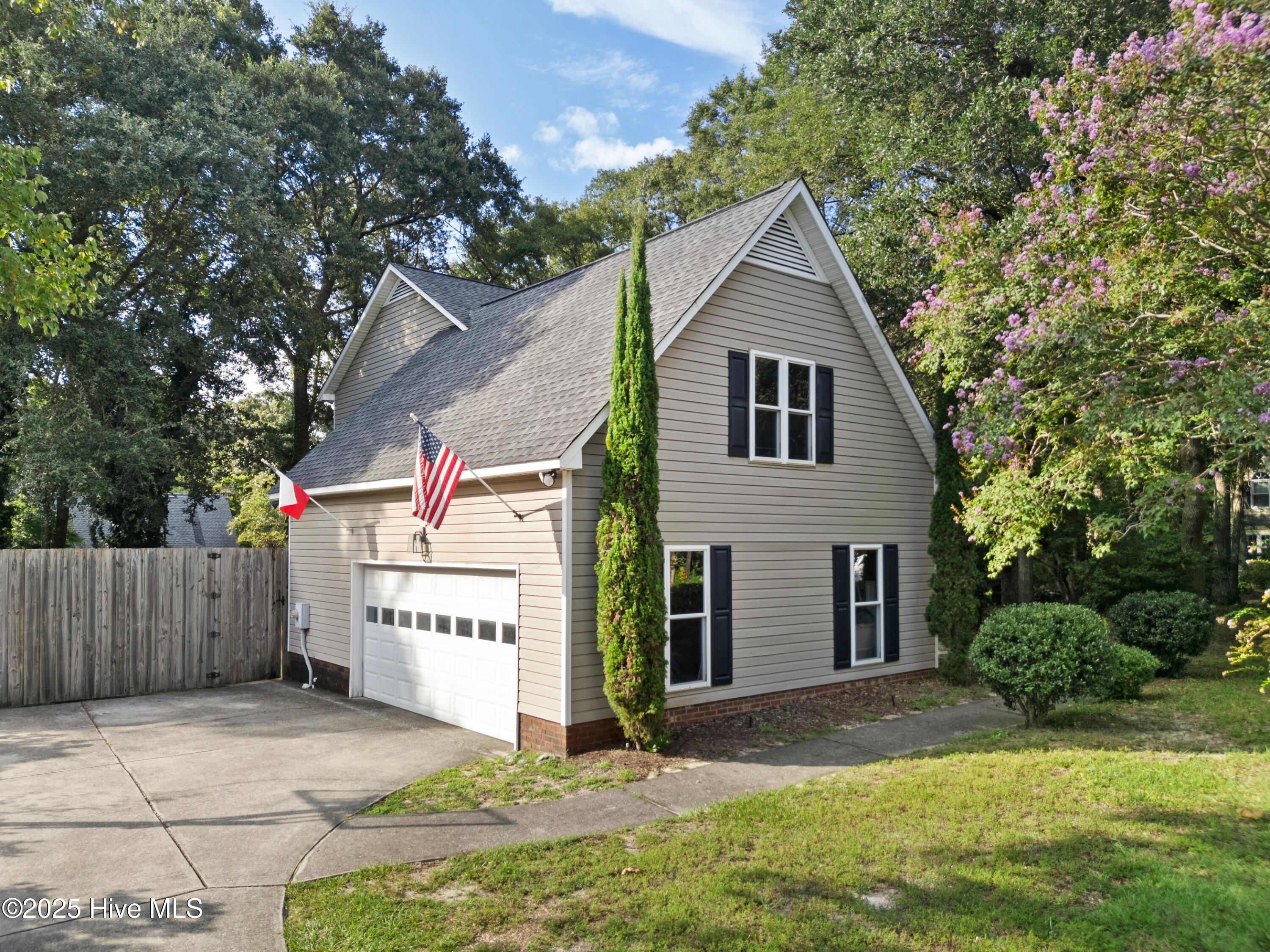 Wilmington, North Carolina, 28411, United States, 4 Bedrooms Bedrooms, ,3 BathroomsBathrooms,Residential,For Sale,1924984