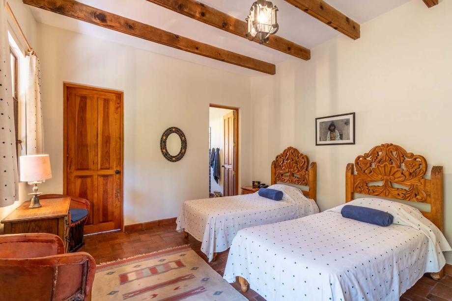 San Miguel de Allende, Guanajuato, 37760, Mexico, 3 Bedrooms Bedrooms, ,3 BathroomsBathrooms,Residential,For Sale,1990326