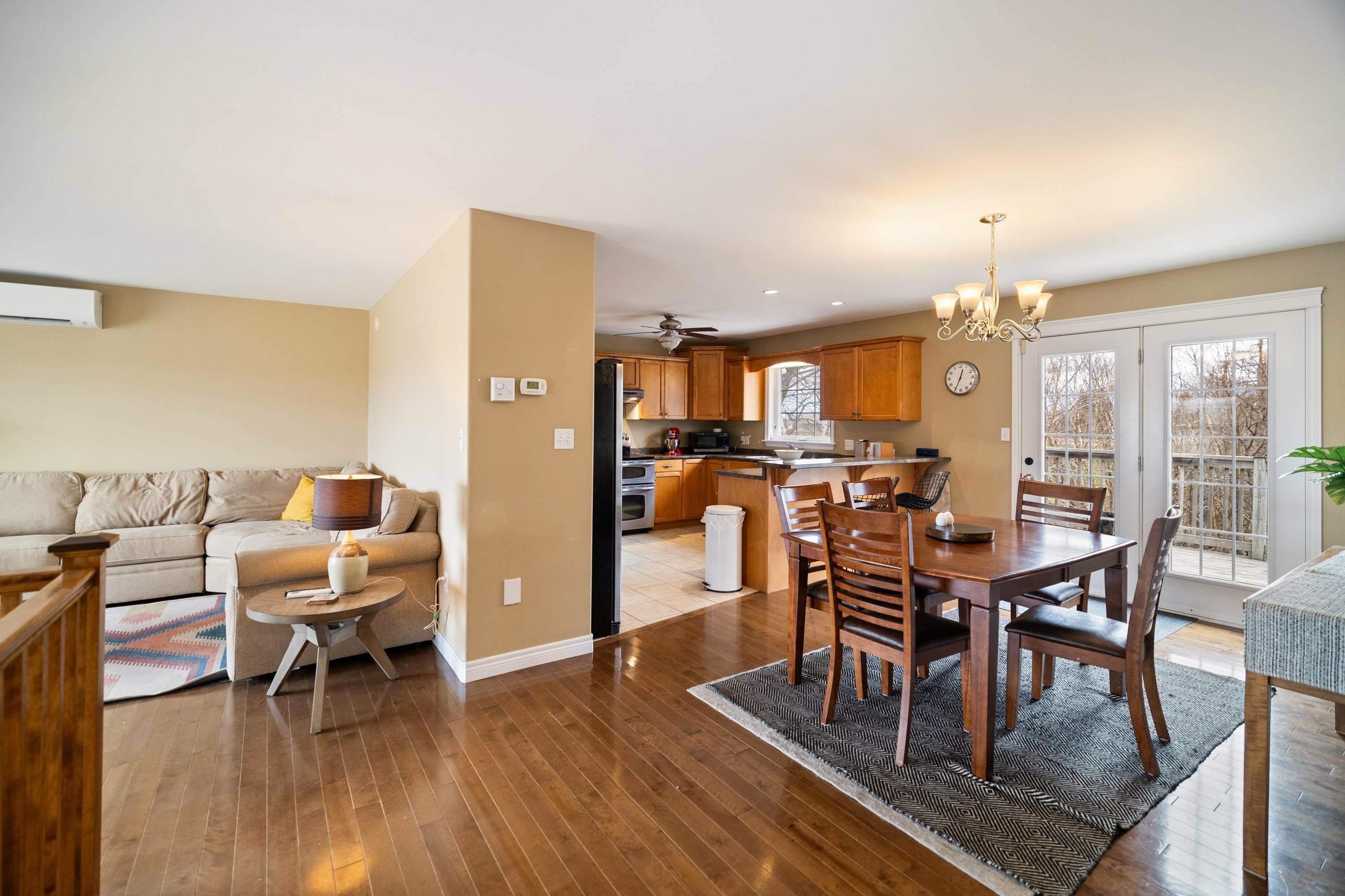 WEST ROYALTY, Prince Edward Island, C1E 2M3, CA, 4 Bedrooms Bedrooms, ,3 BathroomsBathrooms,Residential,For Sale,1875595