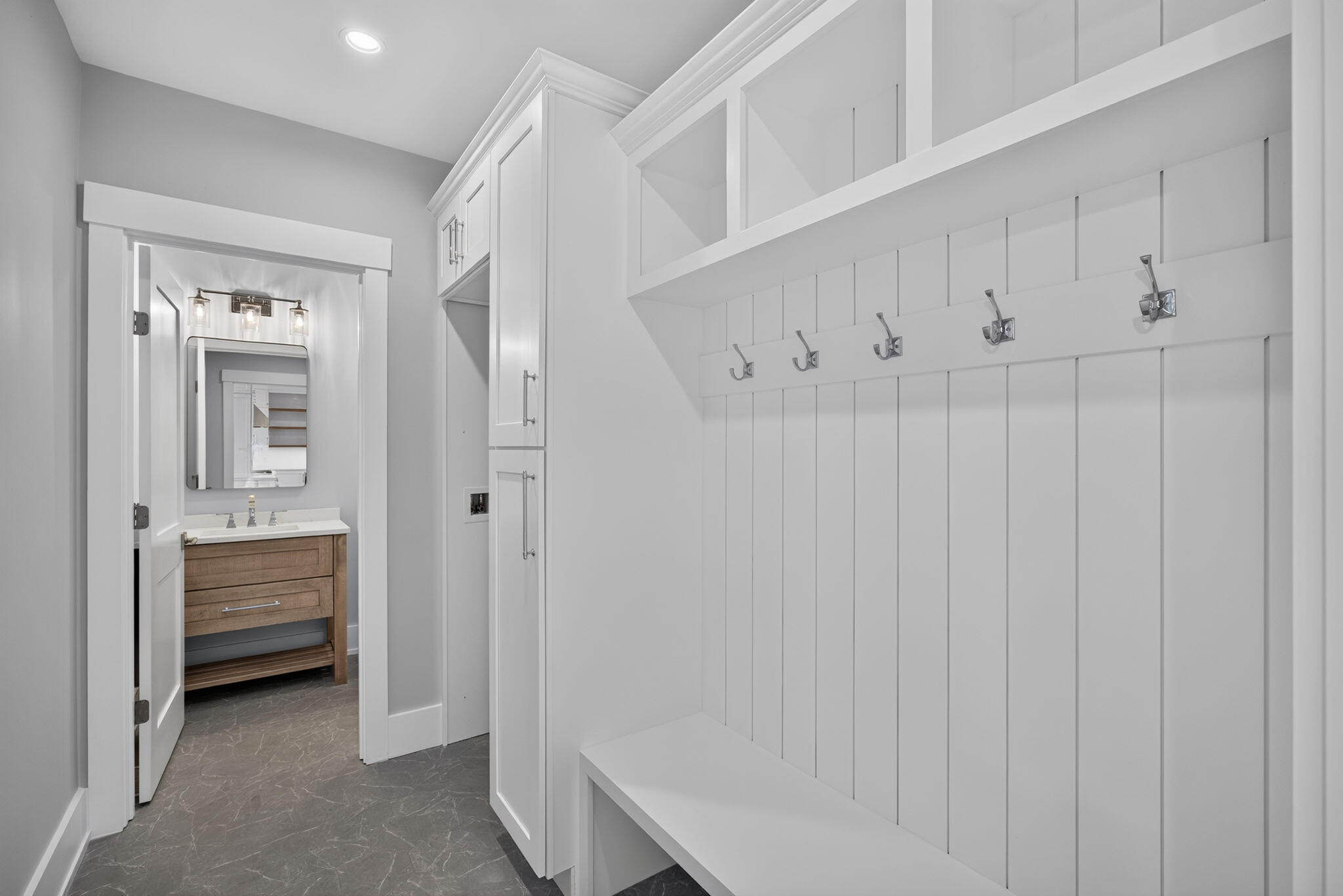  533 Woods Hole Road UNIT B102 - 物件實景