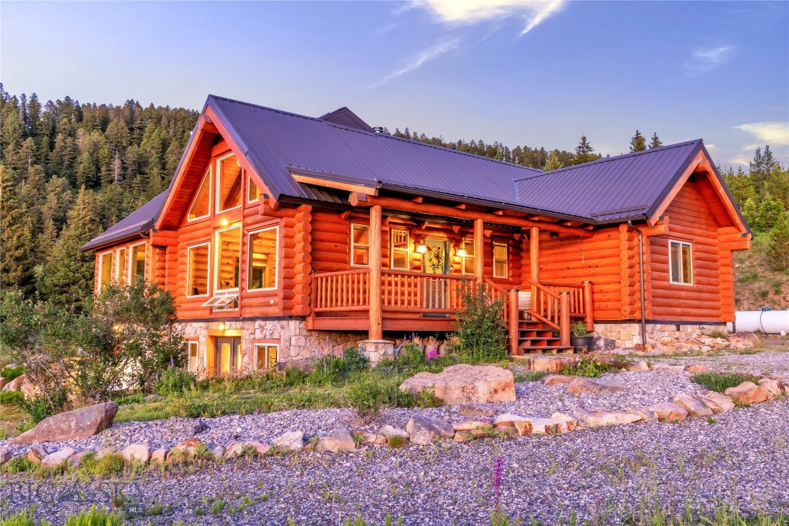 Bozeman, Montana, 59715, United States, 4 Bedrooms Bedrooms, ,5 BathroomsBathrooms,Residential,For Sale,1794934