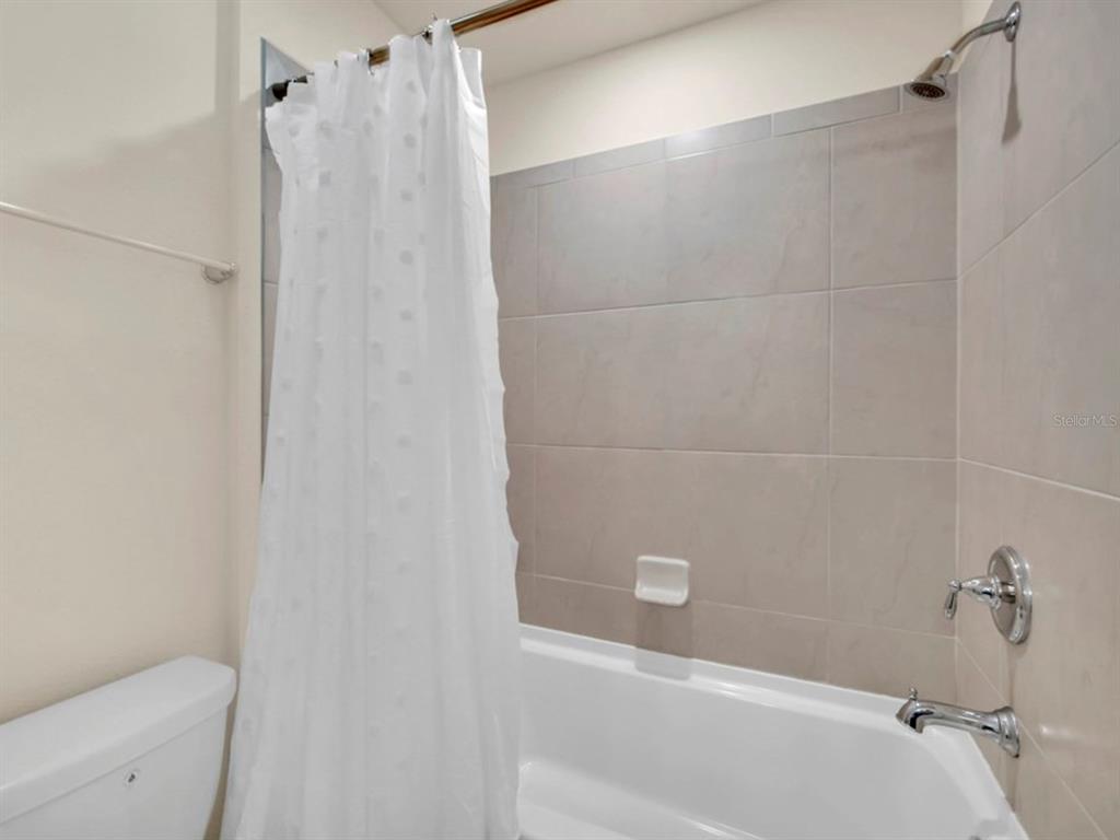 Davenport, Florida, 33897, United States, 10 Bedrooms Bedrooms, ,8 BathroomsBathrooms,Residential,For Sale,1736940