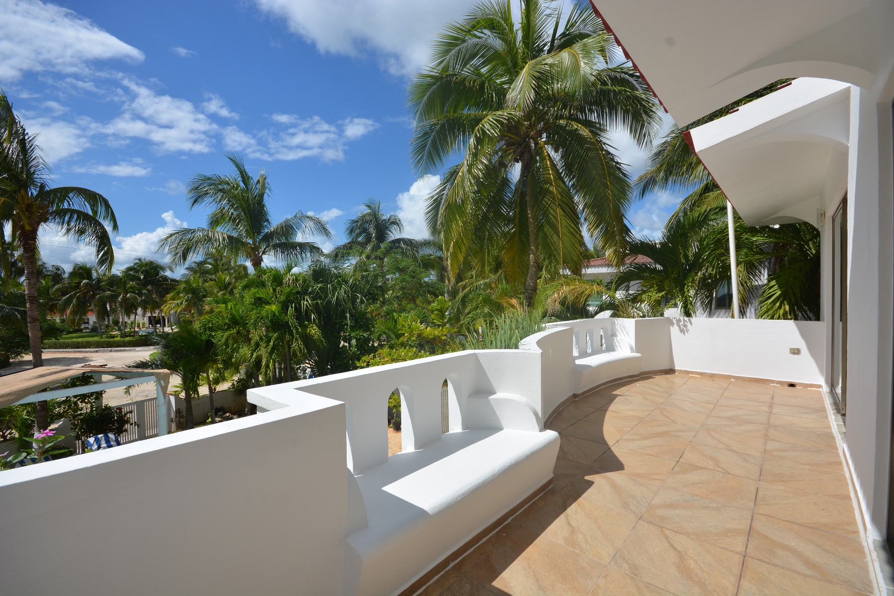  DUPLEX 8 BEDROOM HOME NEAR THE BEACH - 物件實景