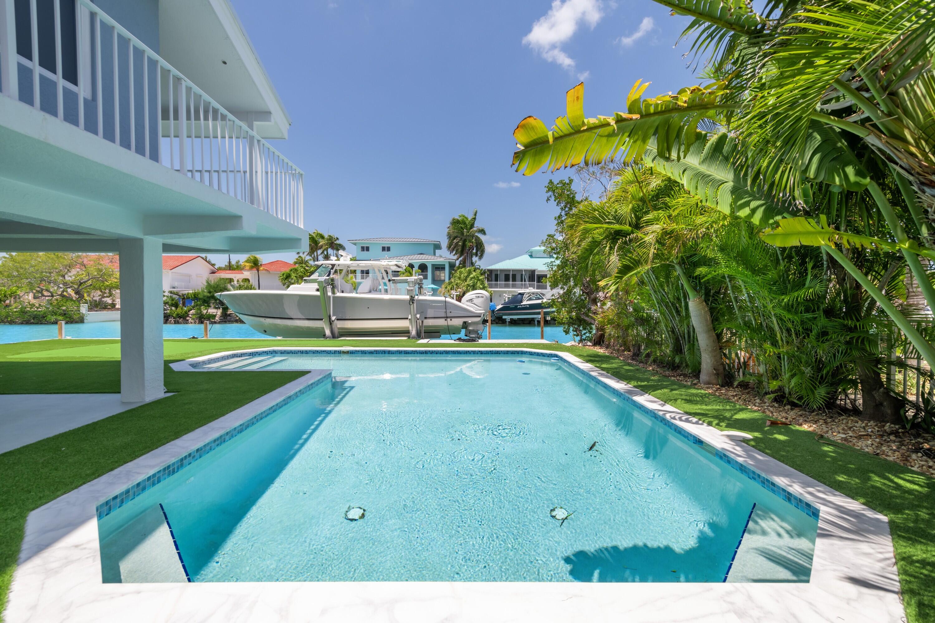 Duck, Florida, 33050, United States, 3 Bedrooms Bedrooms, ,3 BathroomsBathrooms,Residential,For Sale,1793374