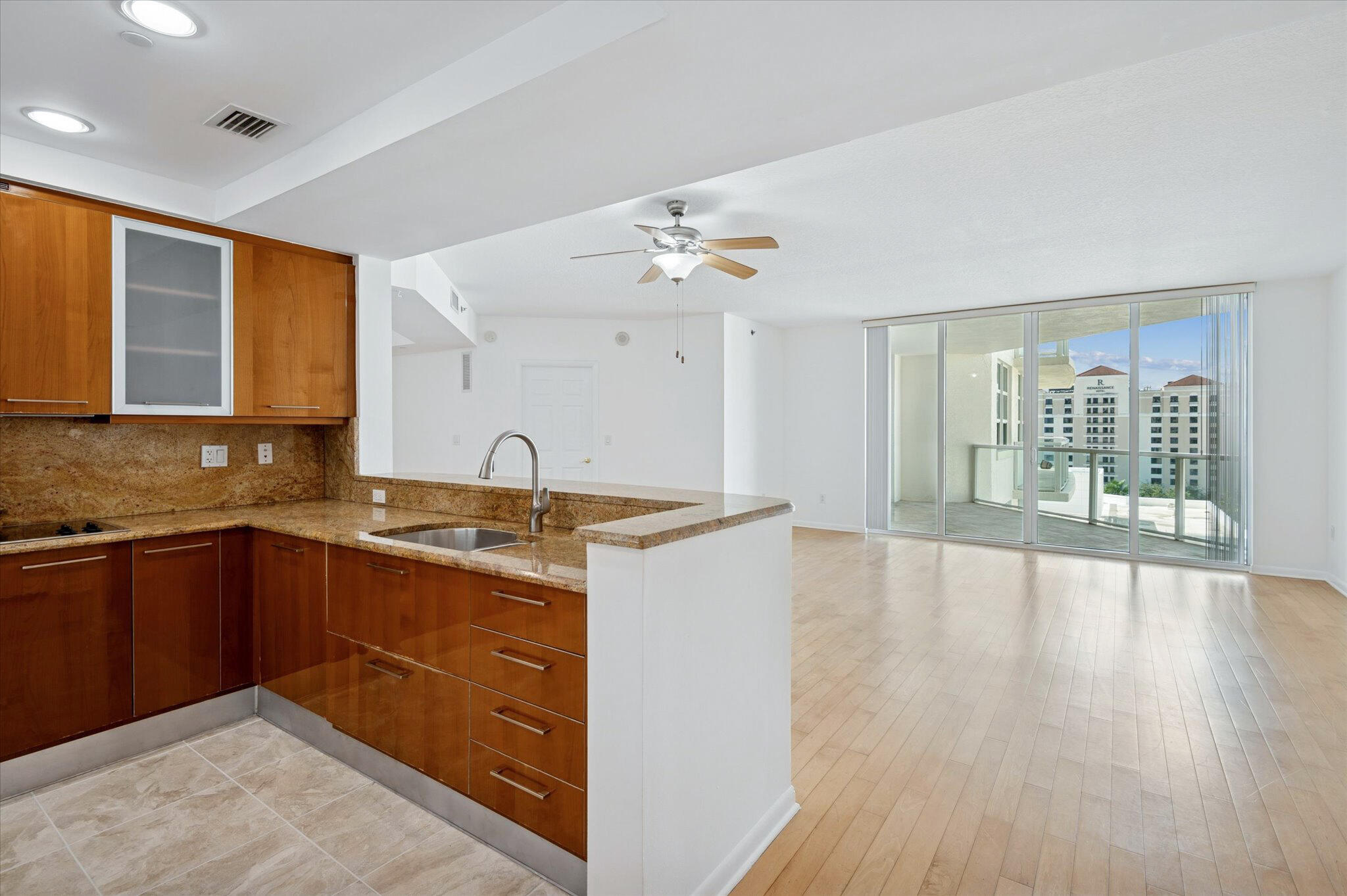 Fort Lauderdale, Florida, 33316, United States, 1 Bedroom Bedrooms, ,2 BathroomsBathrooms,Residential,For Sale,1972828