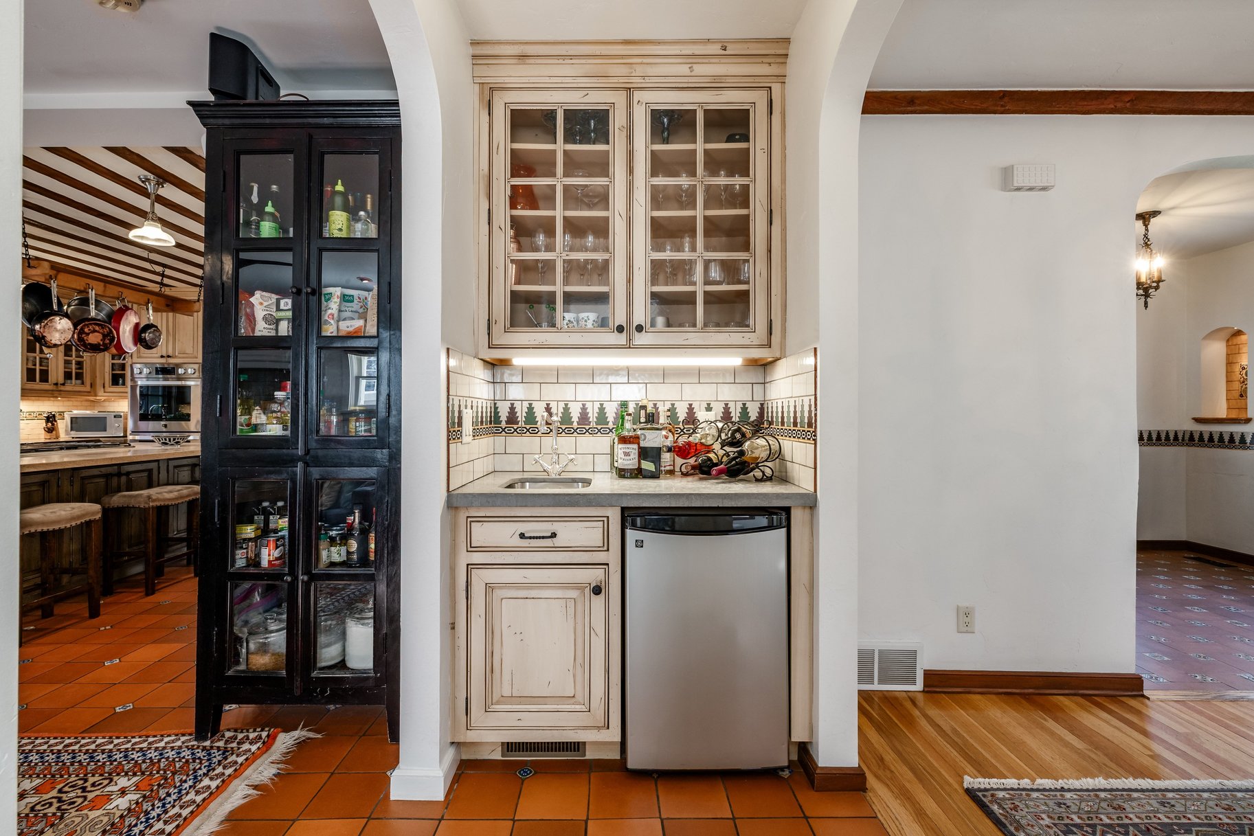  The Nels G. Hall House  Historic Spanish Colonial in Prime Federal Heights - 物件實景