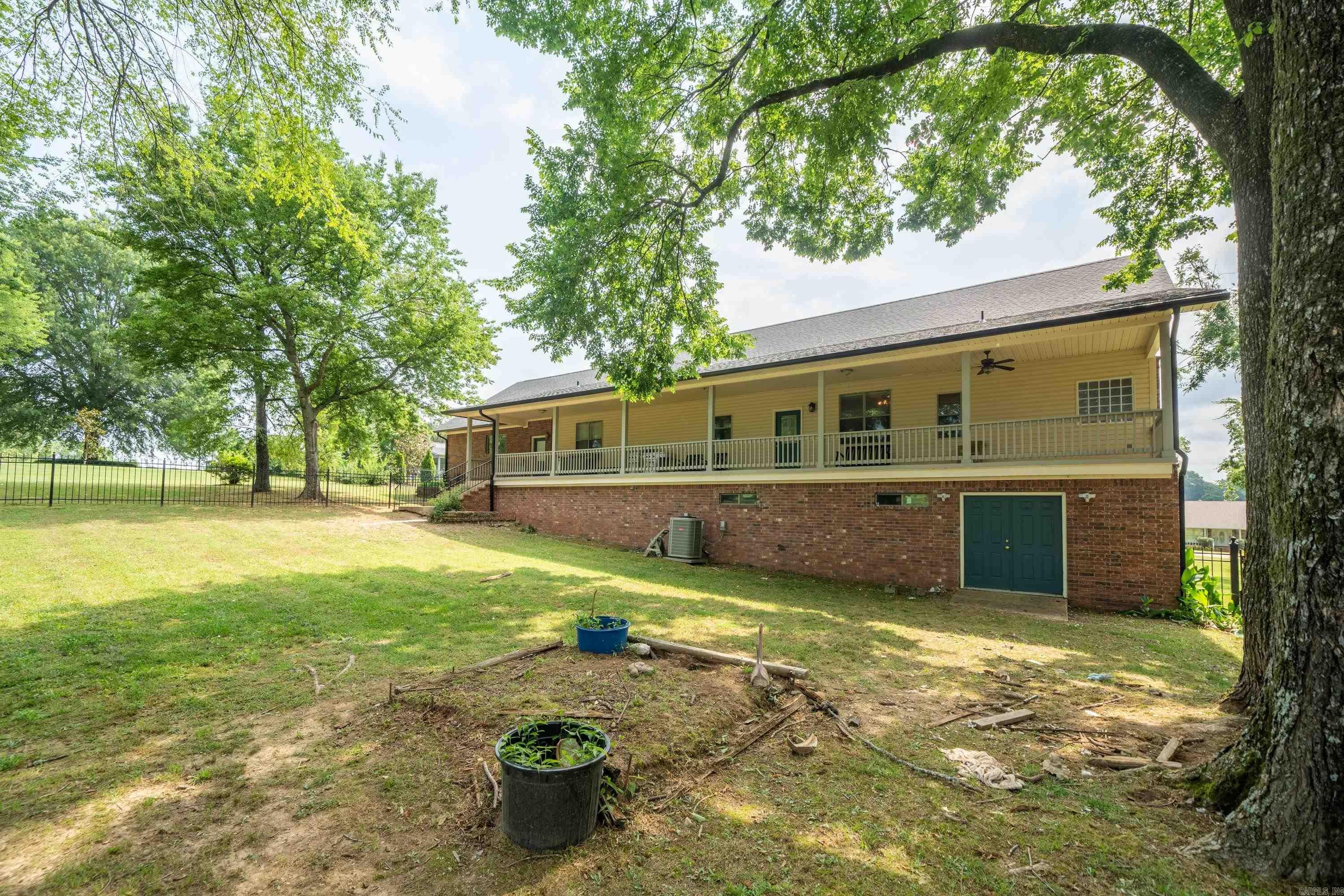 Hot Springs, Arkansas, 71913, United States, 5 Bedrooms Bedrooms, ,3 BathroomsBathrooms,Residential,For Sale,1977820