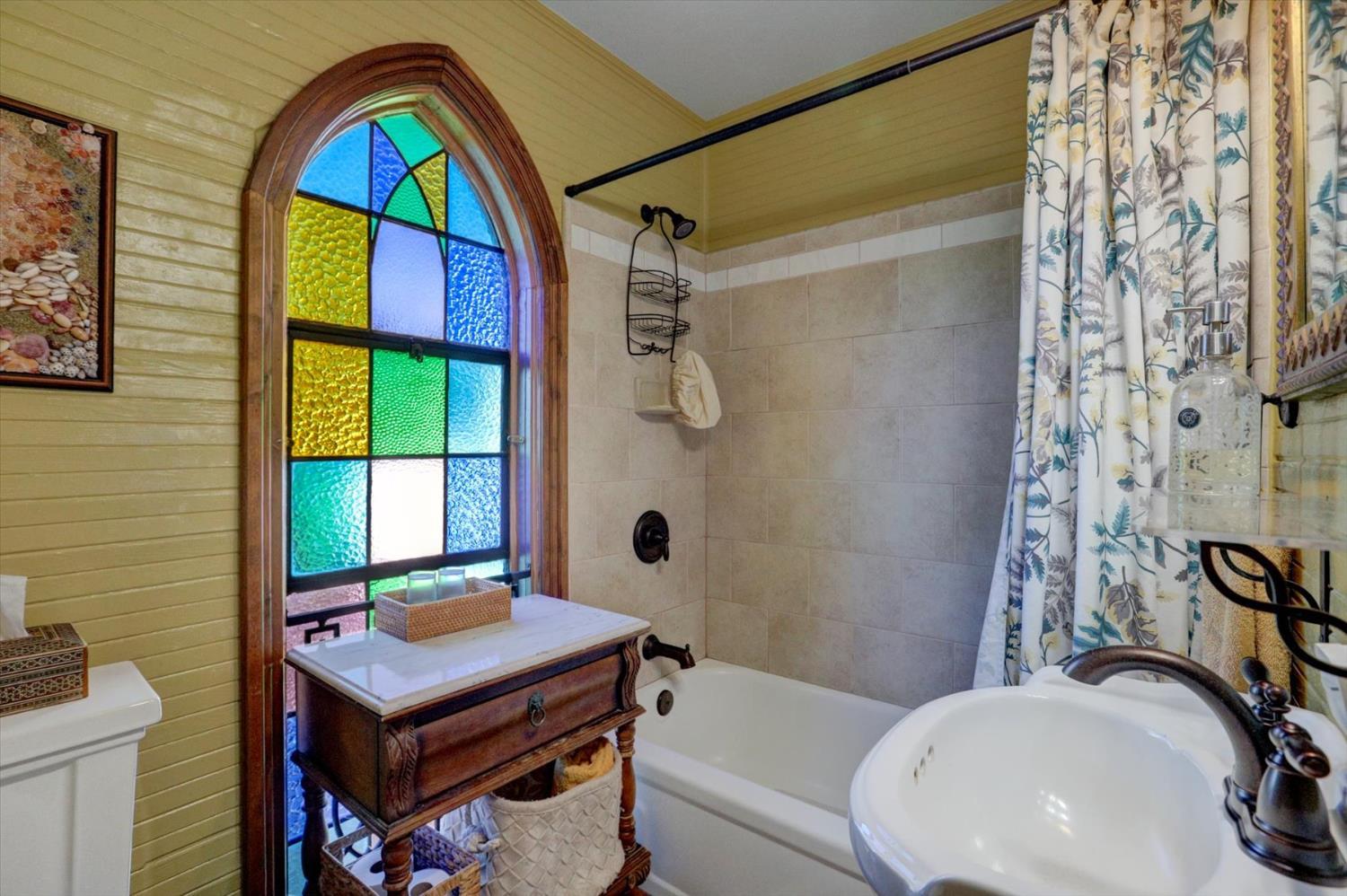 Nevada City, California, 95959, United States, 2 Bedrooms Bedrooms, ,2 BathroomsBathrooms,Residential,For Sale,1835500
