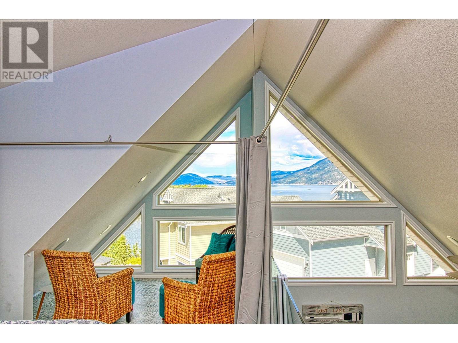 KELOWNA, British Columbia, V1Z 3R8, CA, 3 Bedrooms Bedrooms, ,2 BathroomsBathrooms,Residential,For Sale,1838856